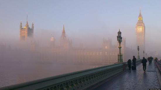 雾霾中的伦敦  空气与房价？ 空气污染可能会降低房价